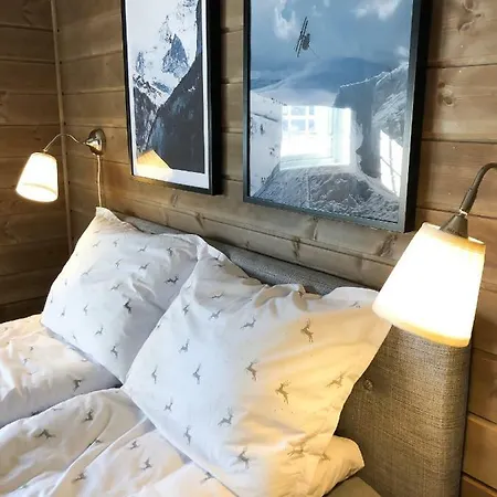 Cozy Cabin On Golsfjellet, Close To Sanderstolen